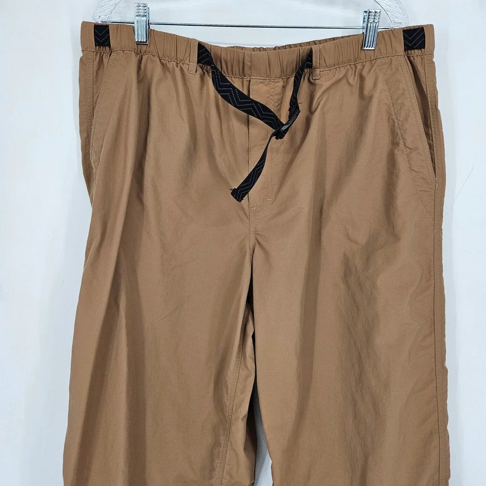 Mountain Hardwear Stryder Pants Mens XXL Tan Hiking Outdoors Nylon Belted